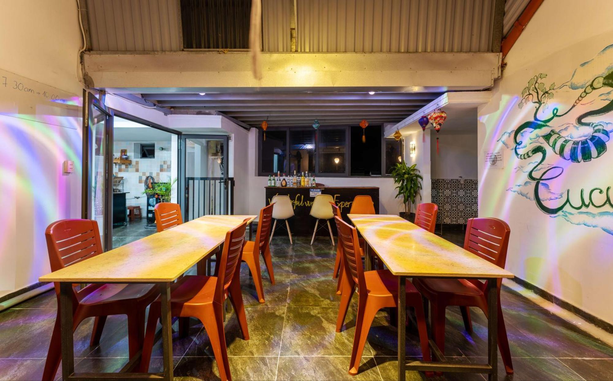 Cucumber Hostel ホイアン エクステリア 写真